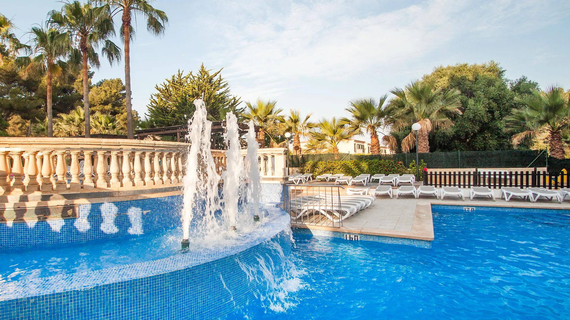 Hotel Globales Maioris Maioris Decima 4*,
